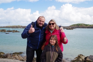 44 - 45 - 46 _ Laurent Deffontaines, Coralie Saillet et Léon